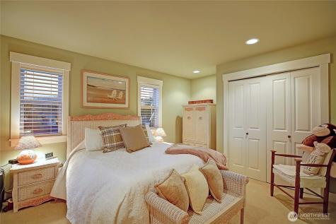 211 N Sunset Camano Island WA 98282