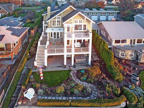 211 N Sunset Camano Island WA 98282