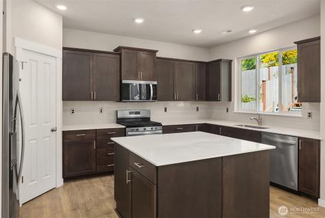 27920 15th Avenue S Federal Way WA 98003