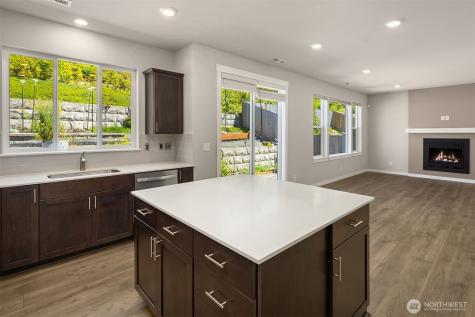 27920 15th Avenue S Federal Way WA 98003