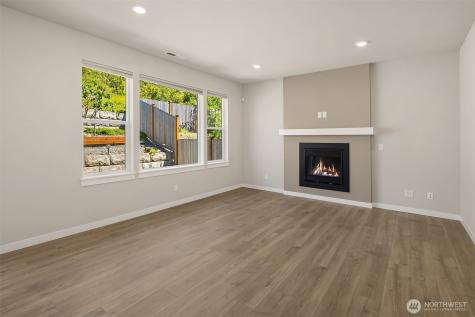 27920 15th Avenue S Federal Way WA 98003