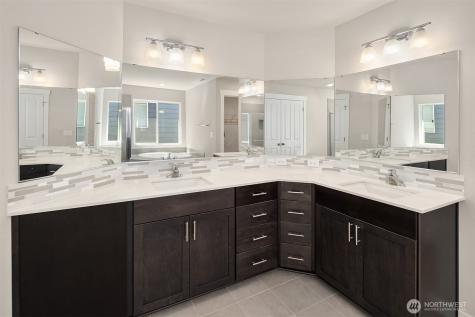27920 15th Avenue S Federal Way WA 98003