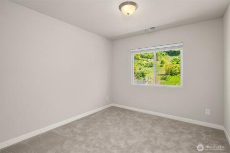 27920 15th Avenue S Federal Way WA 98003
