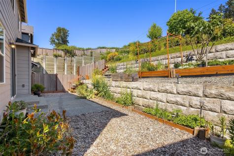 27920 15th Avenue S Federal Way WA 98003