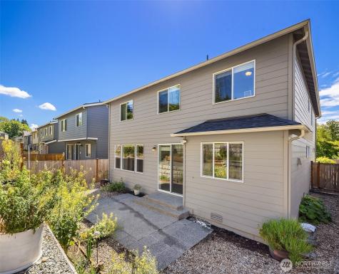 27920 15th Avenue S Federal Way WA 98003