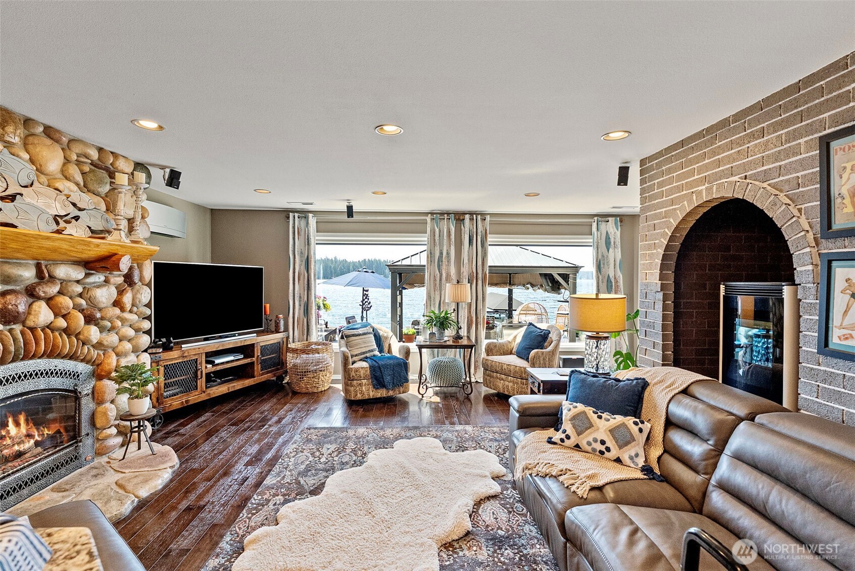 3800 E Mason Lake Drive W Grapeview WA 98546