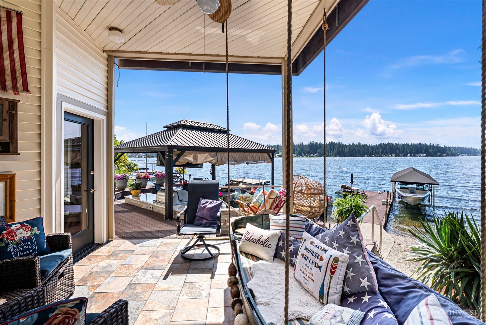 3800 E Mason Lake Drive W Grapeview WA 98546