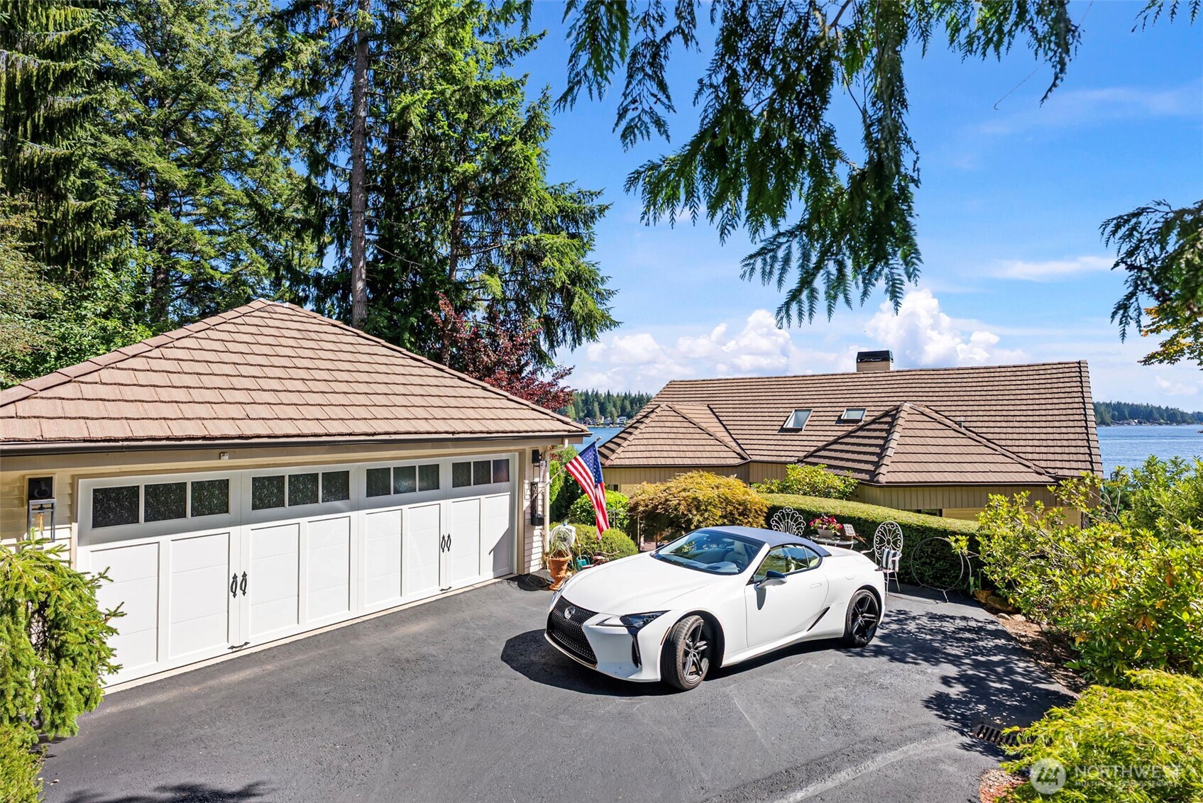 3800 E Mason Lake Drive W Grapeview WA 98546