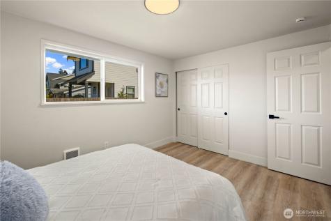 5301 E N Street Tacoma WA 98404
