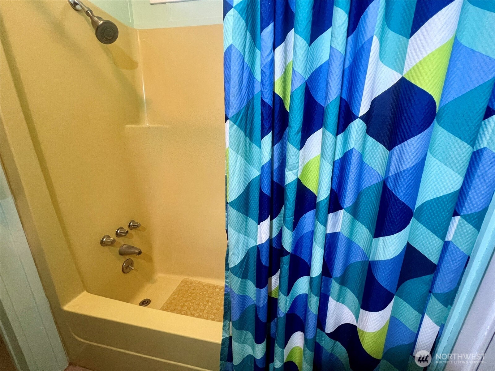 16300 NE Wa-305 Highway Poulsbo WA 98370