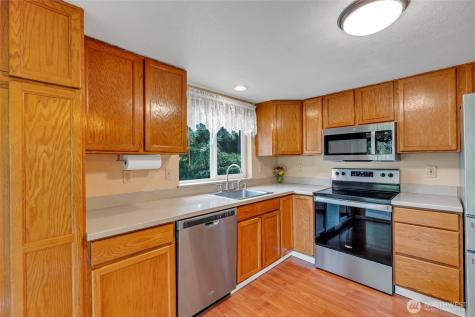 3801 Green Mountain Road NW Bremerton WA 98312
