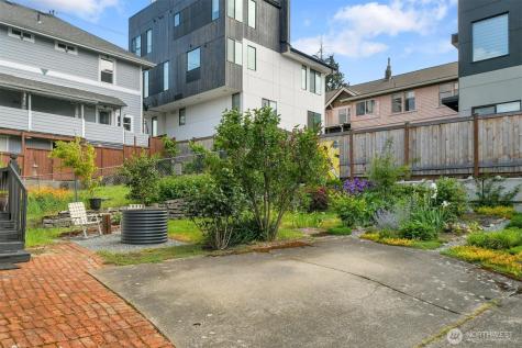 5008 39th Avenue S Seattle WA 98118