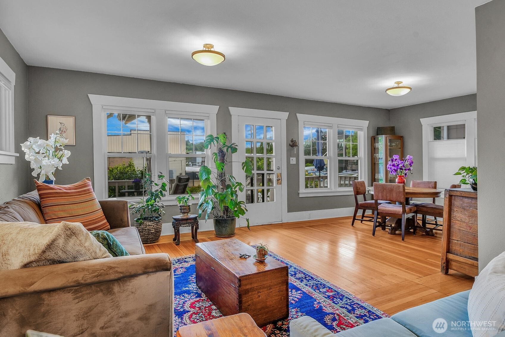 5008 39th Avenue S Seattle WA 98118