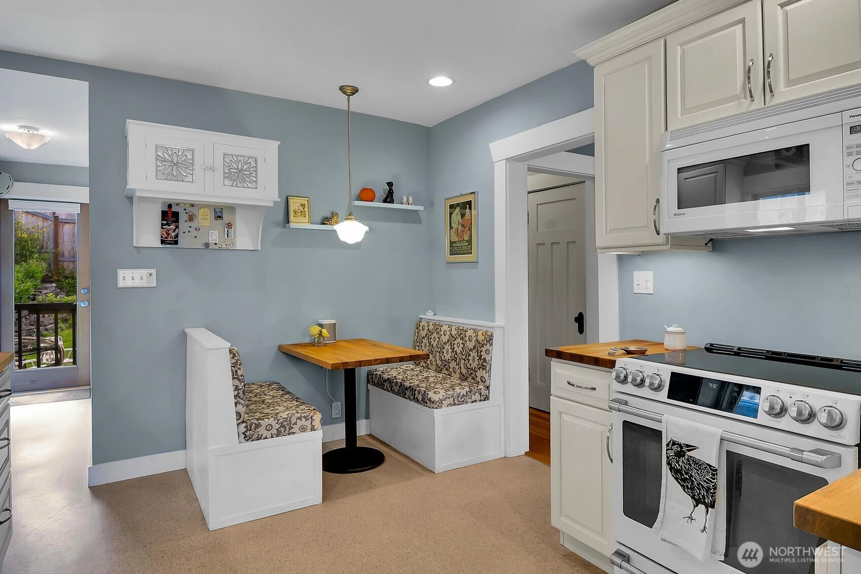 5008 39th Avenue S Seattle WA 98118