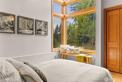 589 Lost River Road Mazama WA 98833