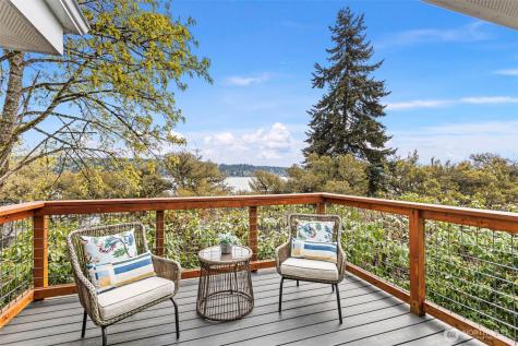 11210 Lakeside Avenue NE Seattle WA 98125