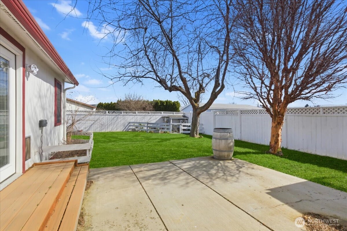 1713 S 69th Avenue Yakima WA 98908