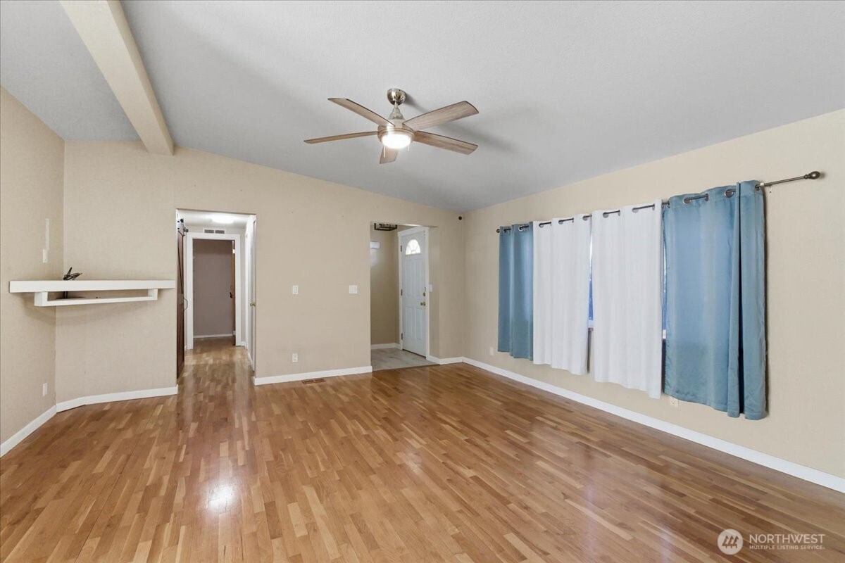 1713 S 69th Avenue Yakima WA 98908