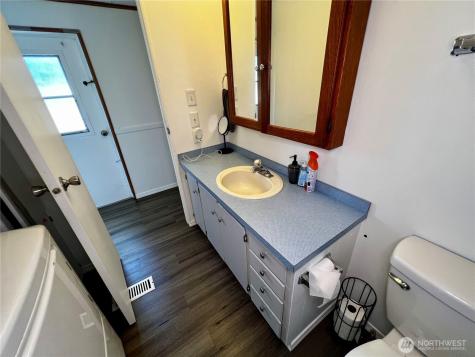 8705 143rd Avenue Court E Puyallup WA 98372