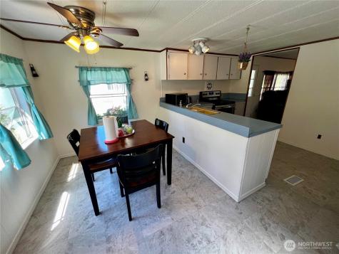 8705 143rd Avenue Court E Puyallup WA 98372