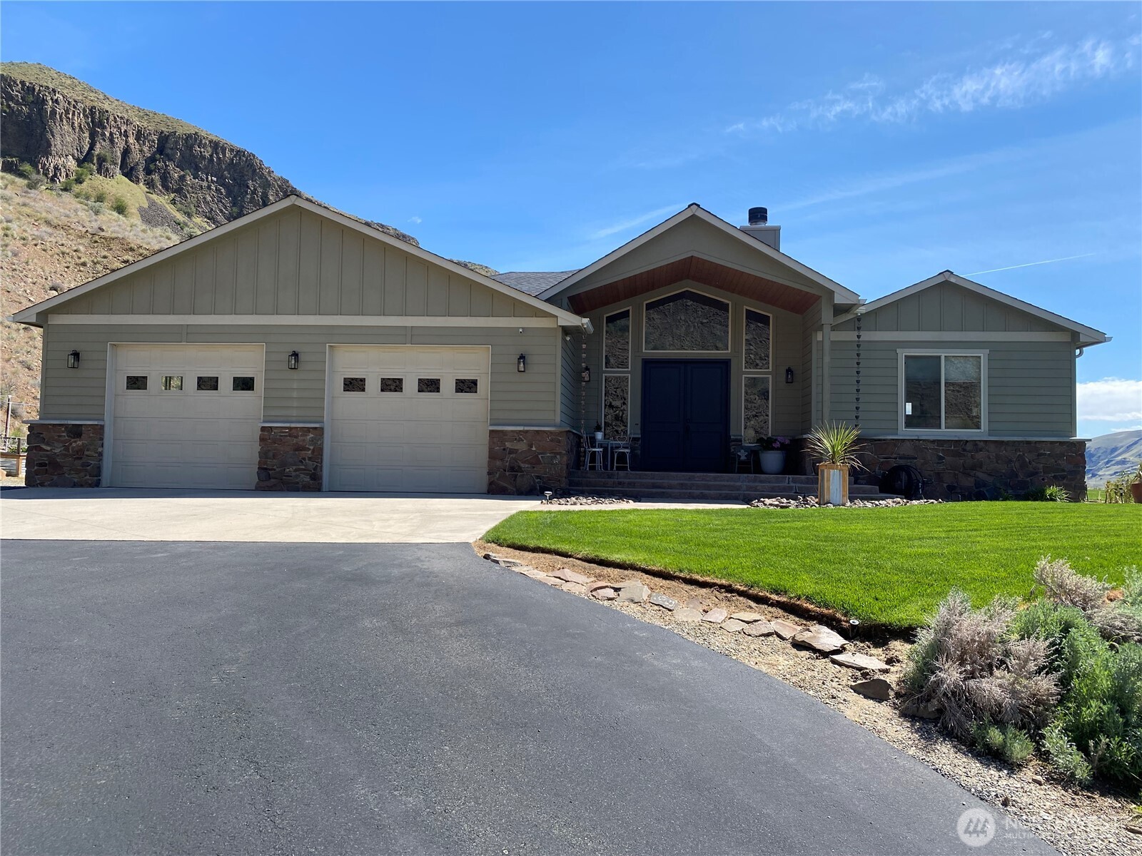 6696 Batterman Road Rock Island WA 98850