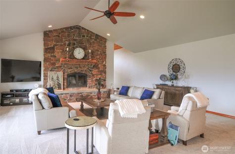 6696 Batterman Road Rock Island WA 98850