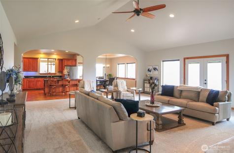 6696 Batterman Road Rock Island WA 98850