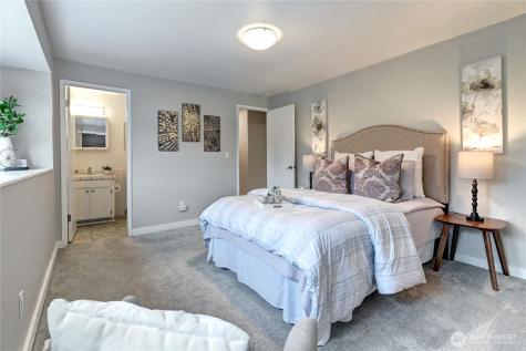 5216 133rd Street SE Everett WA 98208