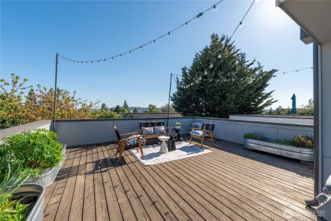 2037 NW 65th Street Seattle WA 98117