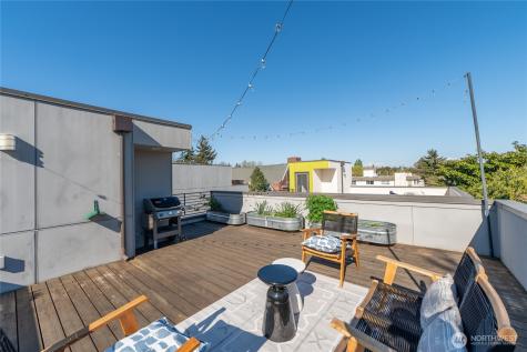 2037 NW 65th Street Seattle WA 98117