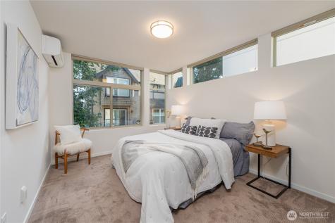 2037 NW 65th Street Seattle WA 98117
