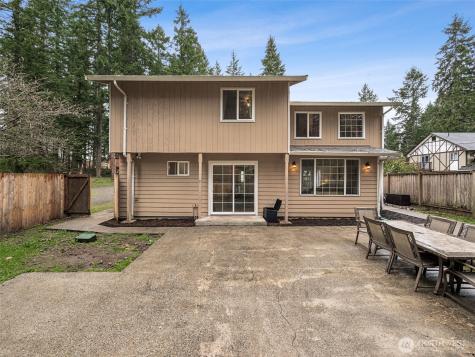 27306 100th Avenue E Graham WA 98338