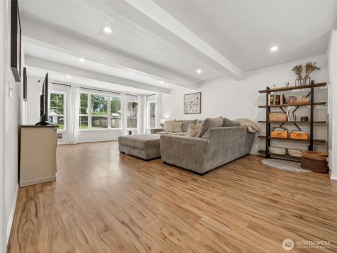 27306 100th Avenue E Graham WA 98338