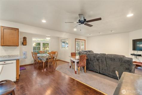 804 Scoter Court SE Ocean Shores WA 98569