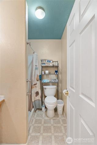 804 Scoter Court SE Ocean Shores WA 98569
