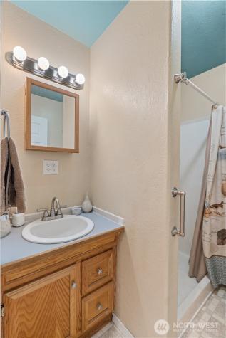 804 Scoter Court SE Ocean Shores WA 98569