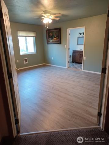 804 Scoter Court SE Ocean Shores WA 98569