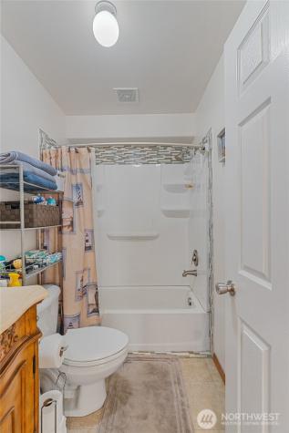 804 Scoter Court SE Ocean Shores WA 98569