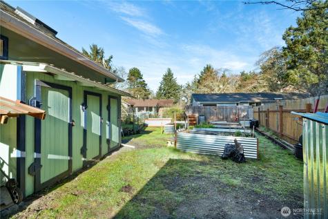 804 Scoter Court SE Ocean Shores WA 98569