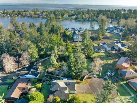 804 Scoter Court SE Ocean Shores WA 98569