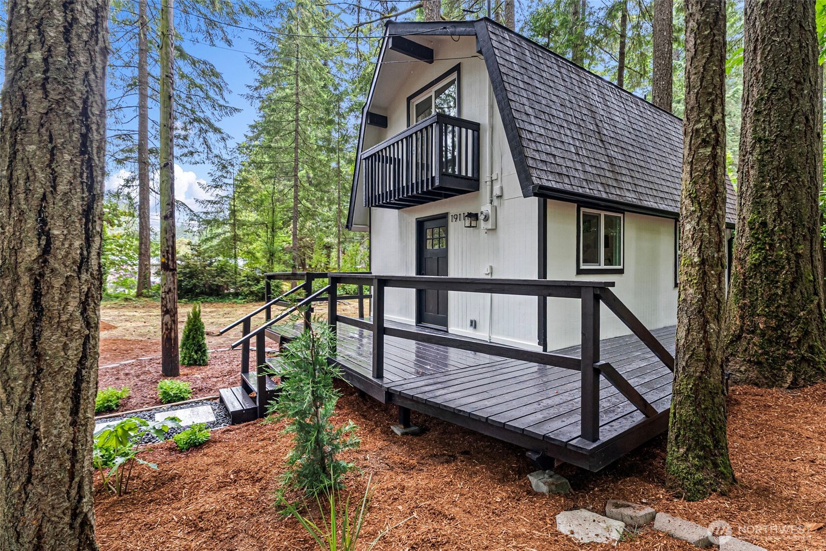 19111 19th St SW Lakebay WA 98349