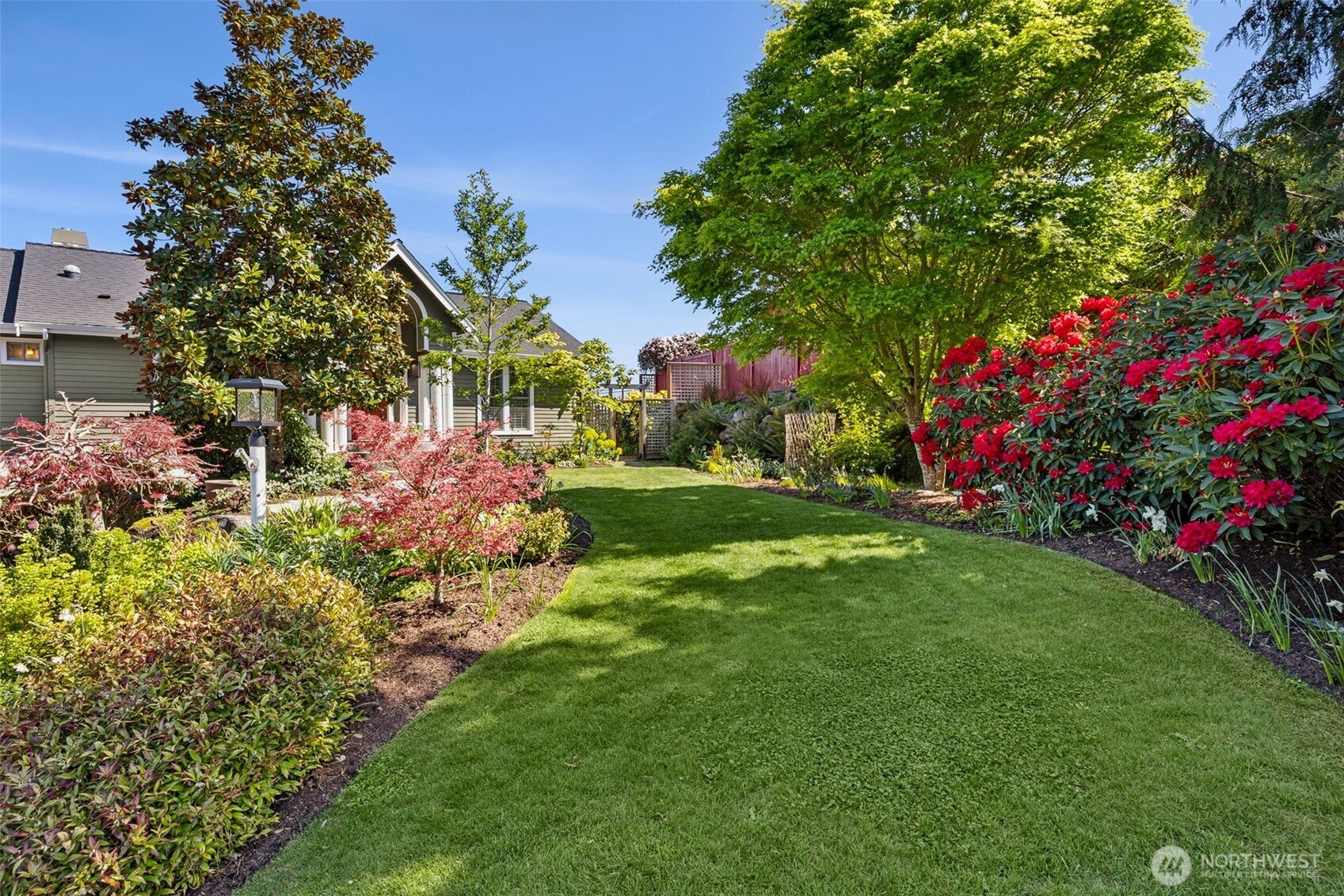 1529 13th Court Fox Island WA 98333