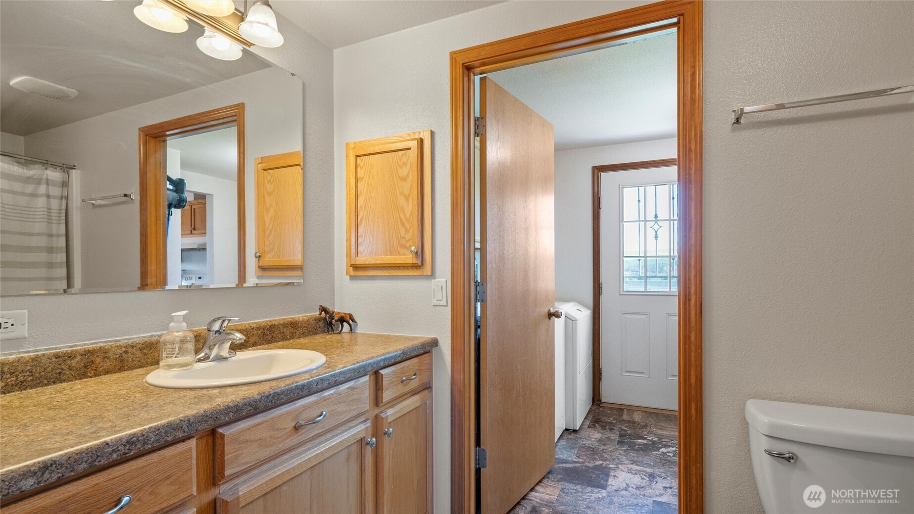 398 Balm Street Touchet WA 99360