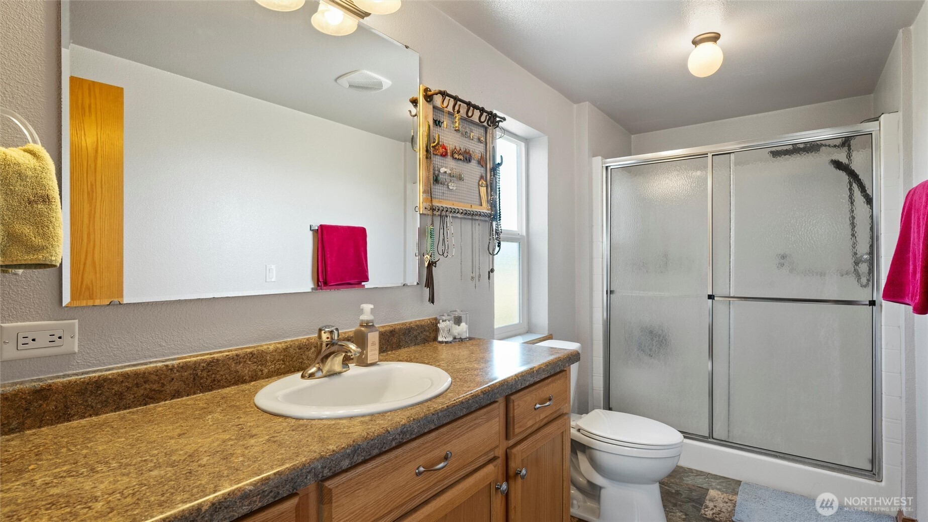 398 Balm Street Touchet WA 99360