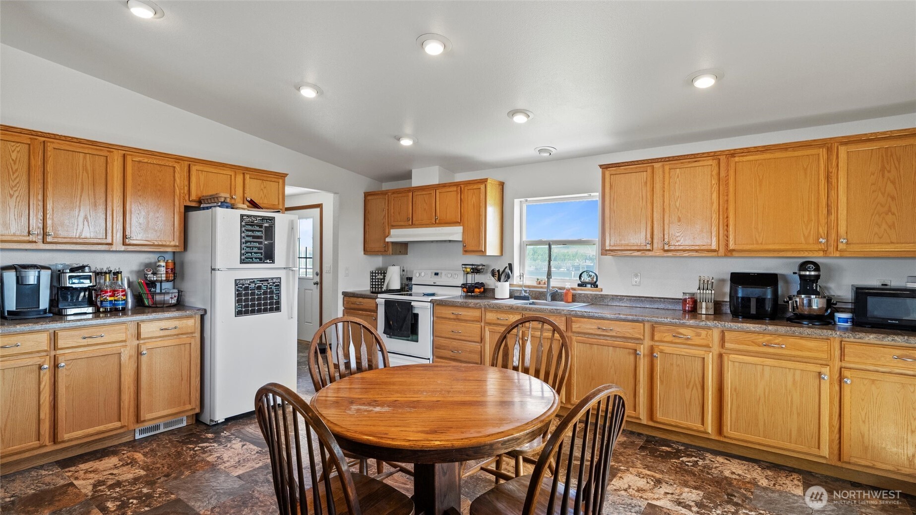 398 Balm Street Touchet WA 99360