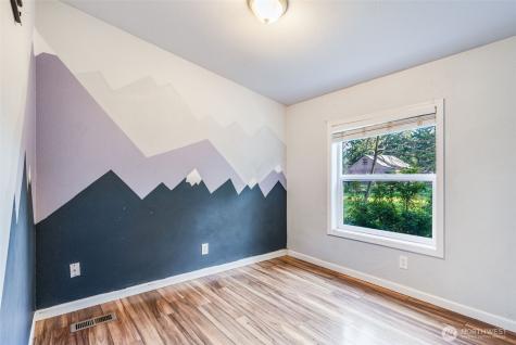 16016 11th Avenue E Tacoma WA 98445