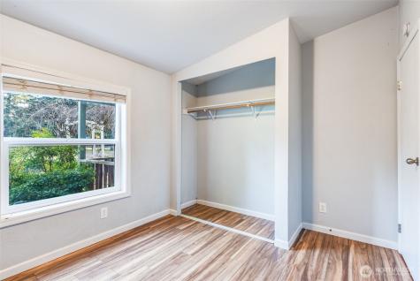 16016 11th Avenue E Tacoma WA 98445