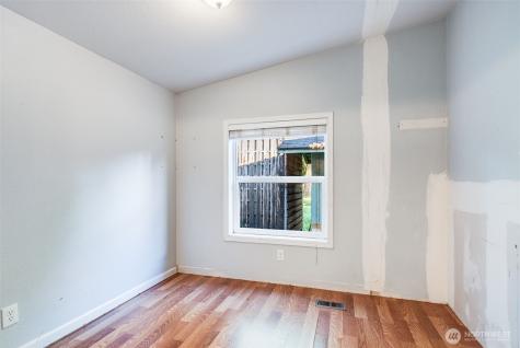 16016 11th Avenue E Tacoma WA 98445