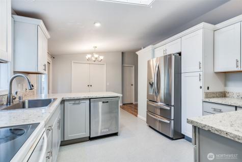 16016 11th Avenue E Tacoma WA 98445