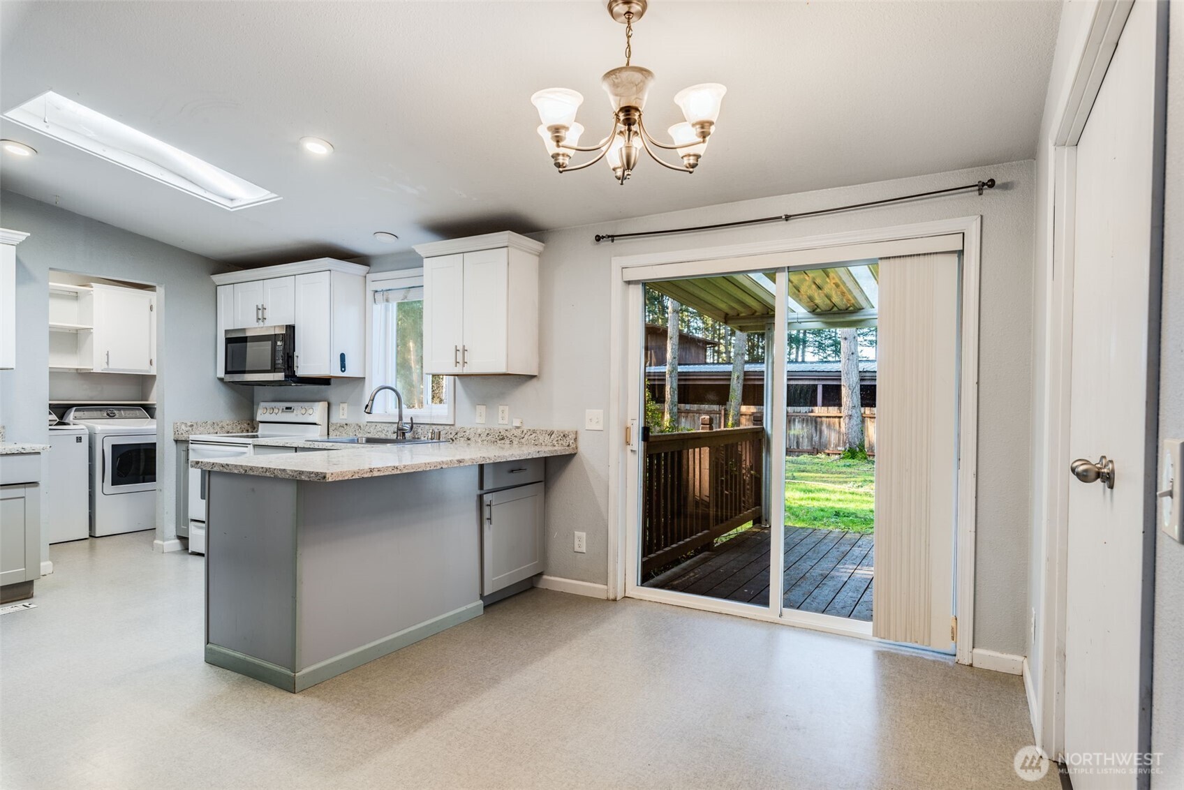 16016 11th Avenue E Tacoma WA 98445
